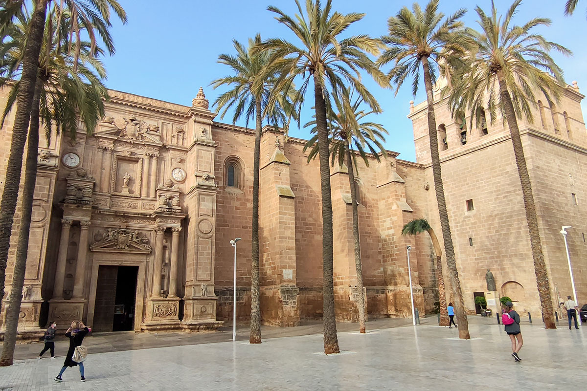 Exterior de la Catedral de Almería